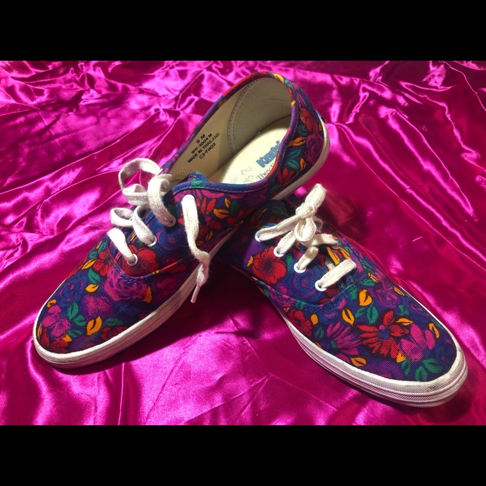 Vintage 1991 KEDS colorful floral print